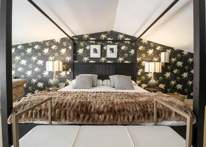 De Lujo En La Playa Del Sardinero 桑坦德