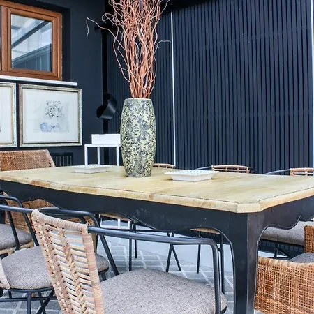 Villa De Lujo En La Playa Del Sardinero