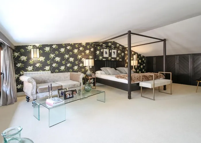 De Lujo En La Playa Del Sardinero サンタンデール